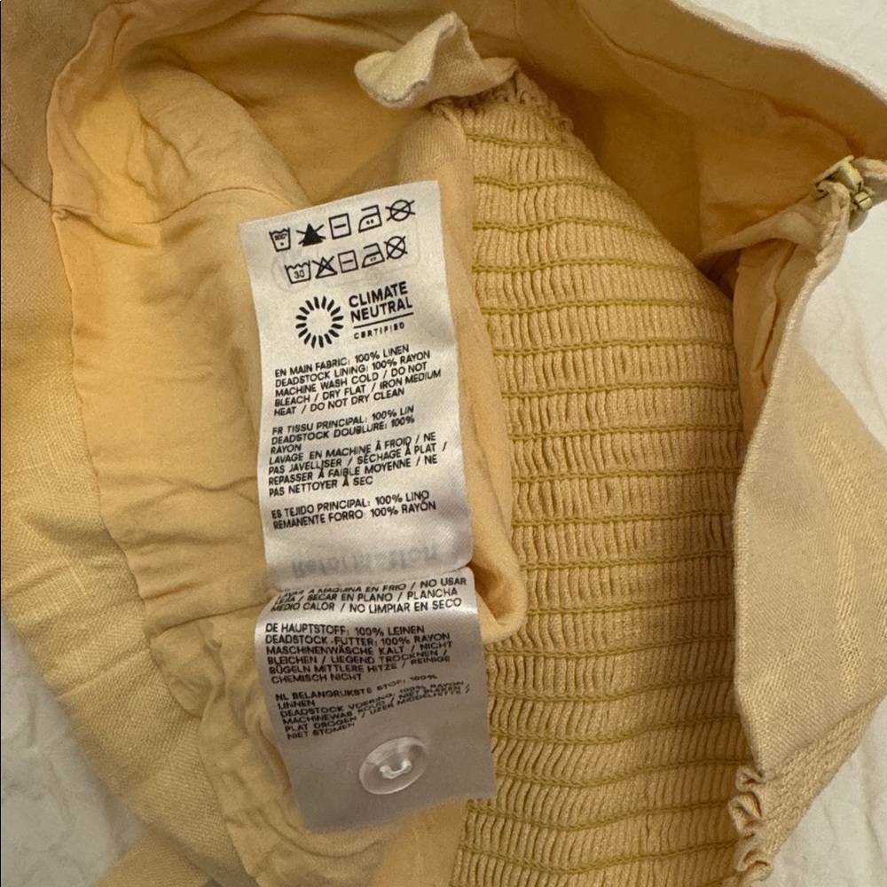 Reformation Juliet Linen Top Yellow - Size 2 - Picture 13 of 13